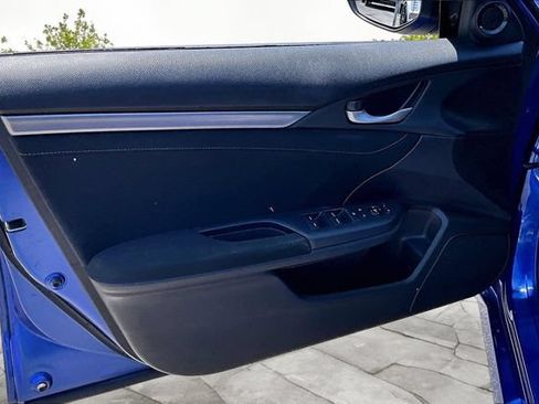 Used 2017 Honda Civic EX image 21