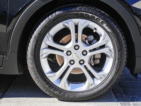 Used 2019 Chevrolet Bolt LT image 9