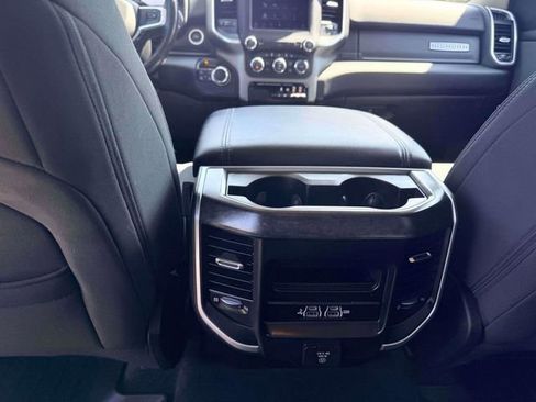 Used 2020 RAM 1500 Big Horn AWD/4WD image 12