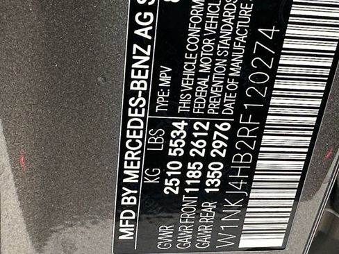 Used 2024 Mercedes-Benz GLC 300 4MATIC image 27
