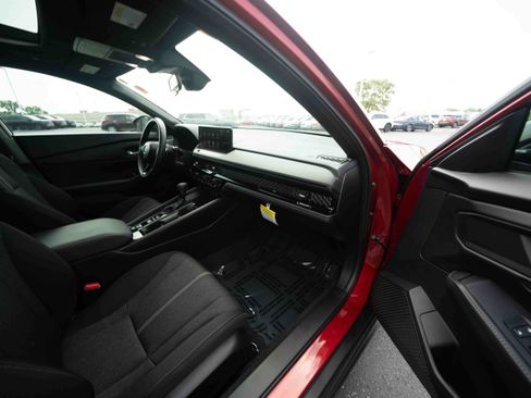 Certified 2025 Honda Accord Sport image 25