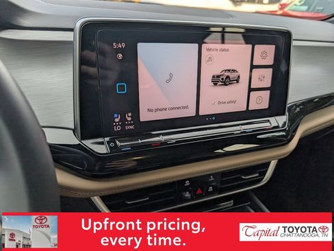 Used 2024 Volkswagen Atlas Cross Sport SE w/ Panoramic Sunroof Package AWD/4WD image 21