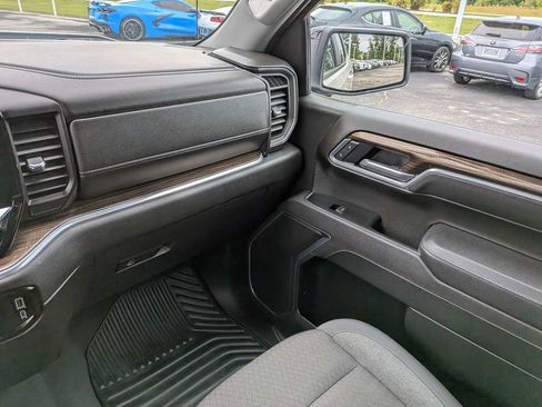 Used 2026 Chevrolet Silverado 1500 RST AWD/4WD image 18