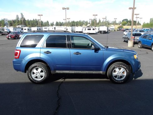 Used 2009 Ford Escape XLT AWD/4WD image 6