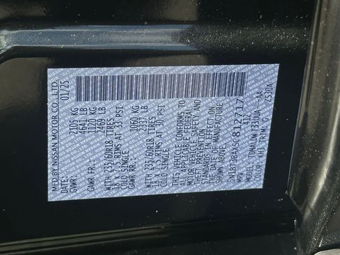 Used 2025 Nissan Rogue SV FWD image 31