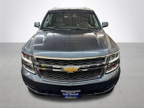 Used 2019 Chevrolet Suburban LT AWD/4WD image 12