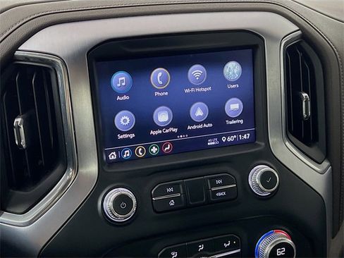 Used 2020 GMC Sierra 1500 SLT w/ SLT Premium Package image 17