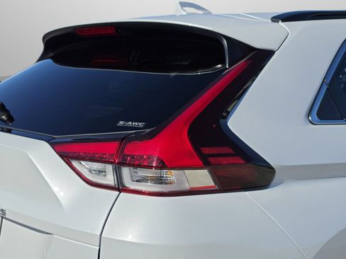 Used 2024 Mitsubishi Eclipse Cross AWD image 14