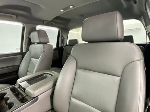 Used 2017 Chevrolet Silverado 2500 W/T w/ WT Convenience Package image 6