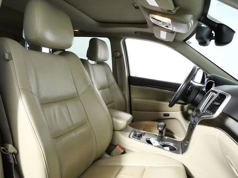 Used 2014 Jeep Grand Cherokee Limited image 12