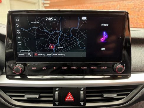 Used 2024 Kia Forte GT-Line w/ GT-Line Premium Package image 20