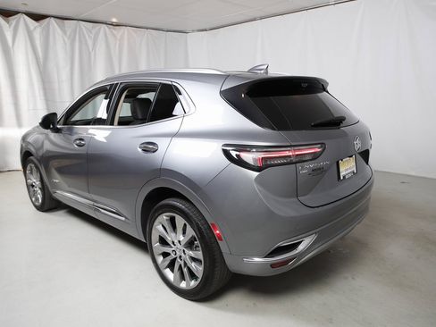 Used 2022 Buick Envision Avenir w/ Technology Package II image 24