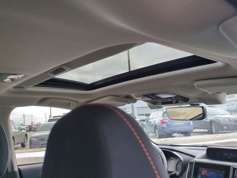 Used 2023 Subaru Crosstrek 2.0i Premium image 23