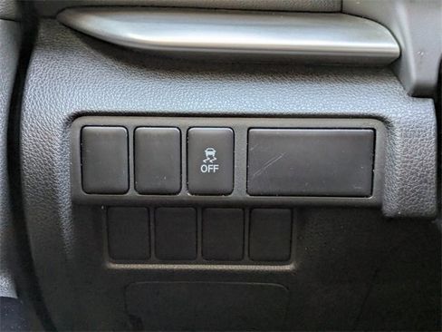 Used 2020 Mitsubishi Eclipse Cross LE image 26