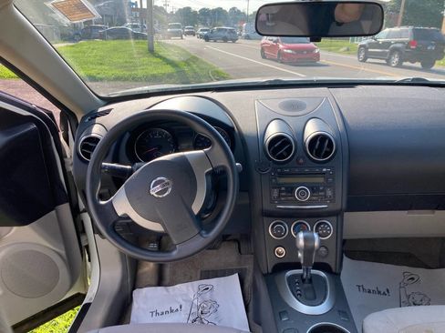 Used 2015 Nissan Rogue S image 13