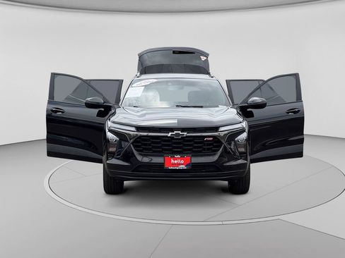 Used 2024 Chevrolet Trax RS w/ Driver Confidence Package FWD image 29