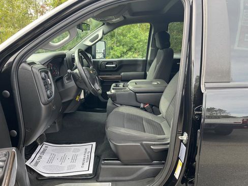 Used 2023 Chevrolet Silverado 2500 LT w/ Z71 Off-Road Package image 6