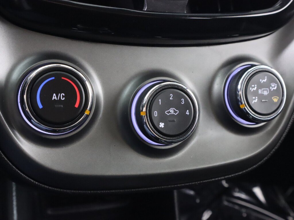 Used 2020 Chevrolet Spark LT FWD image 21