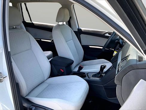 Used 2020 Volkswagen Tiguan S FWD image 22