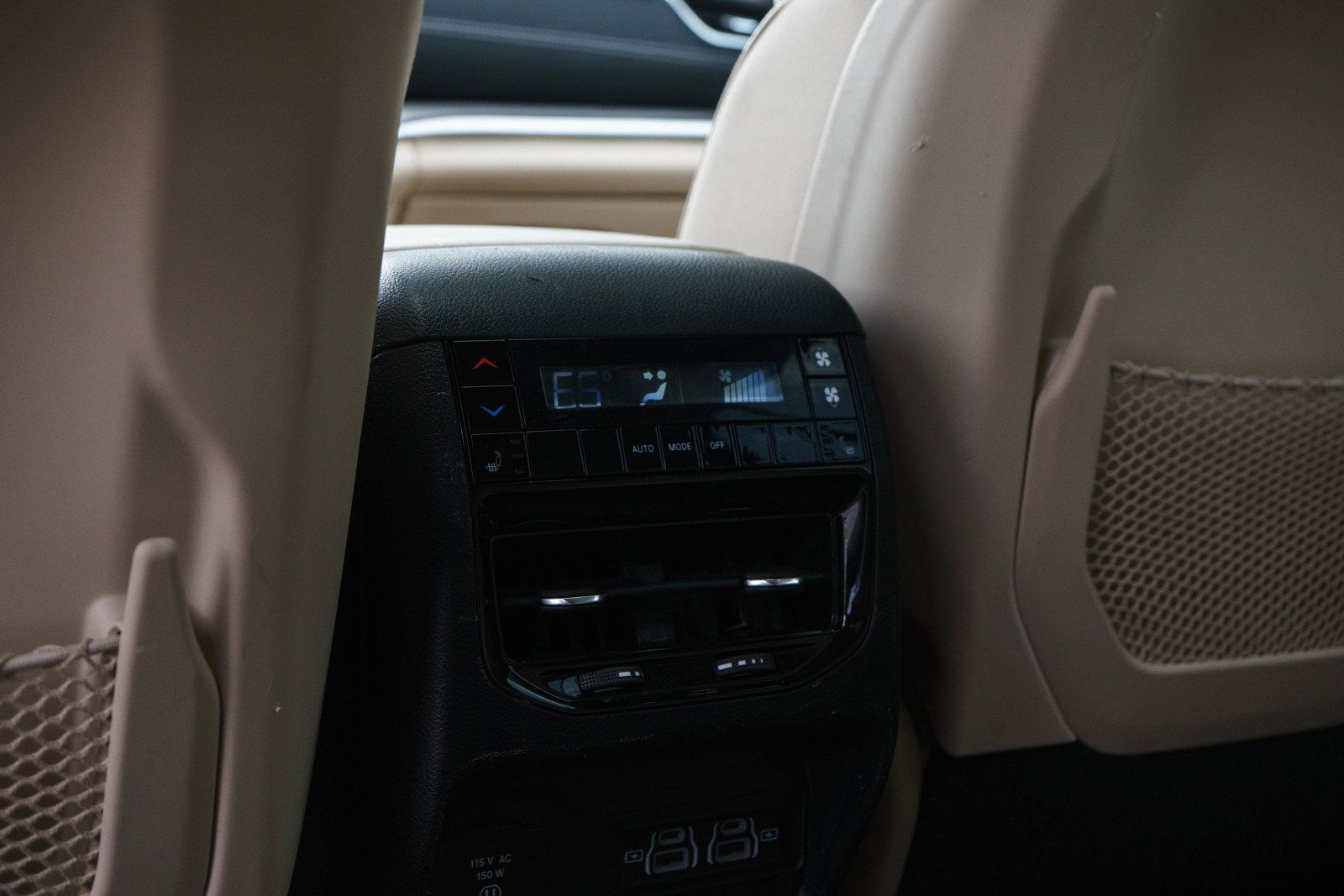 Used 2022 Jeep Grand Cherokee L Limited AWD/4WD image 15