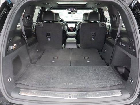 New 2025 Jeep Grand Cherokee L Summit image 36