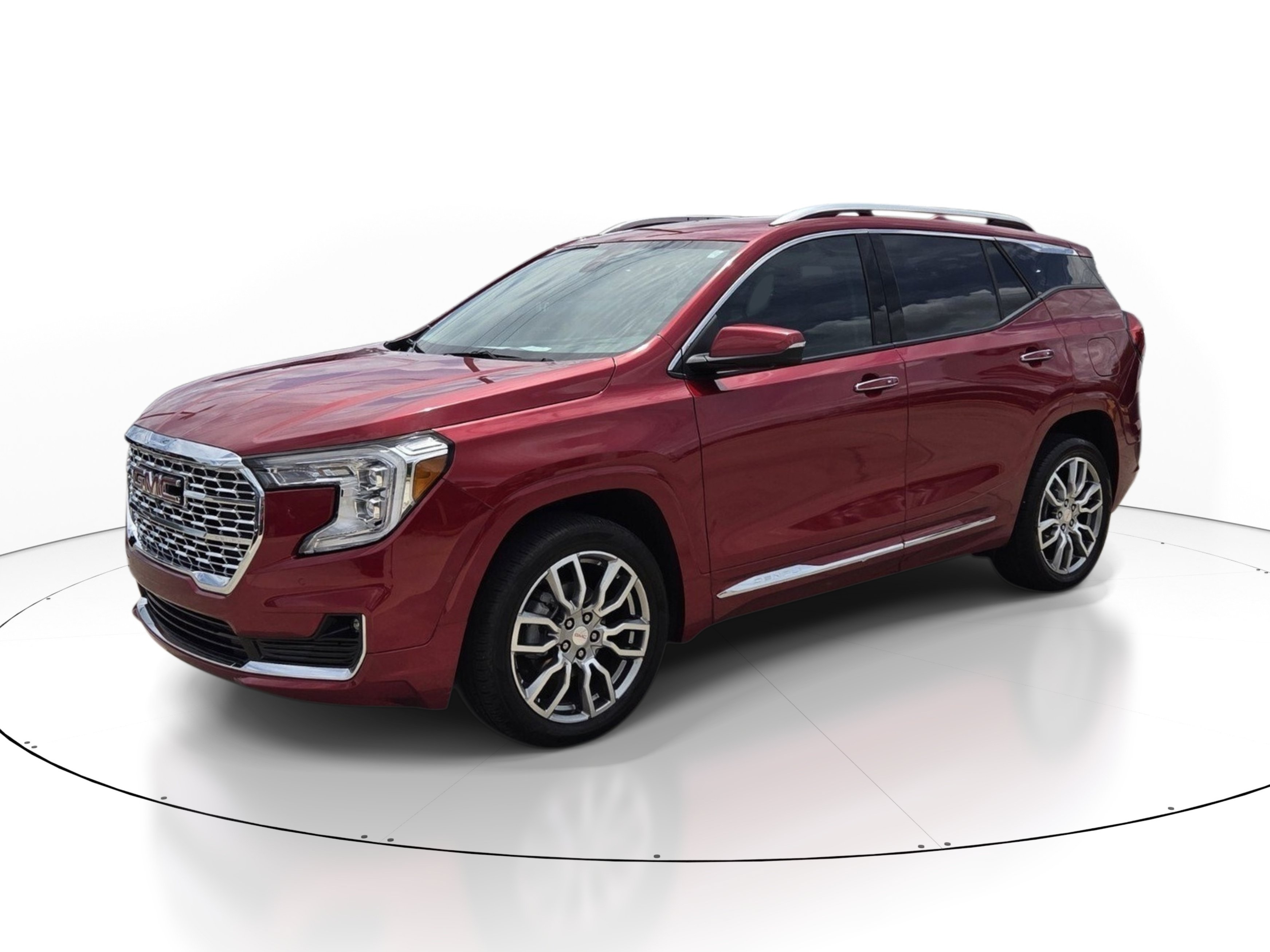 Used 2024 GMC Terrain Denali w/ Denali Premium Package AWD/4WD image 3