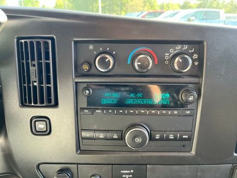 Used 2022 Chevrolet Express 2500 w/ Driver Convenience Package image 28