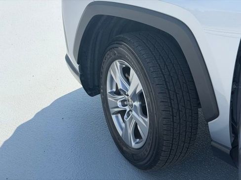 Certified 2023 Toyota RAV4 XLE w/ Convenience Package image 29