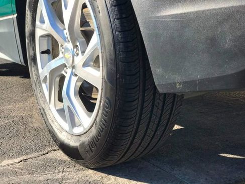 Used 2019 Chevrolet Equinox Premier image 15