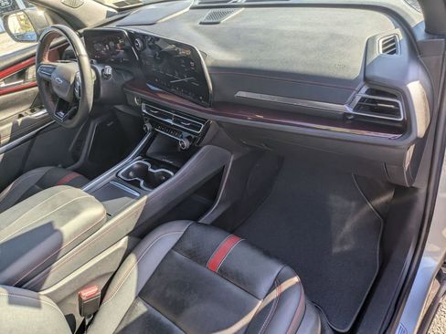 Used 2024 Chevrolet Traverse RS w/ LPO, Floor Liner Package image 28