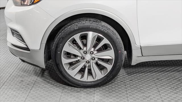 Used 2020 Buick Encore Preferred FWD image 33