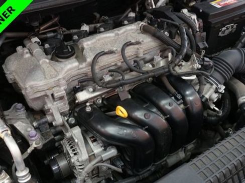 Used 2020 Toyota Corolla LE image 62