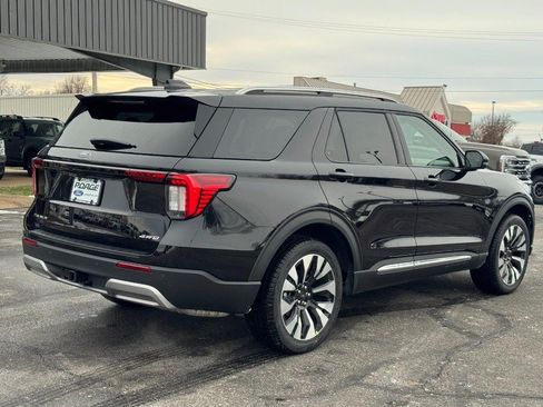 New 2026 Ford Explorer Platinum w/ LUX Leather Package image 3