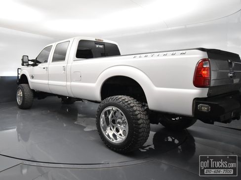 Used 2016 Ford F350 Platinum w/ FX4 Off-Road Package image 5