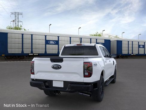 New 2025 Ford Ranger Lariat w/ FX4 Off-Road Package AWD/4WD image 8