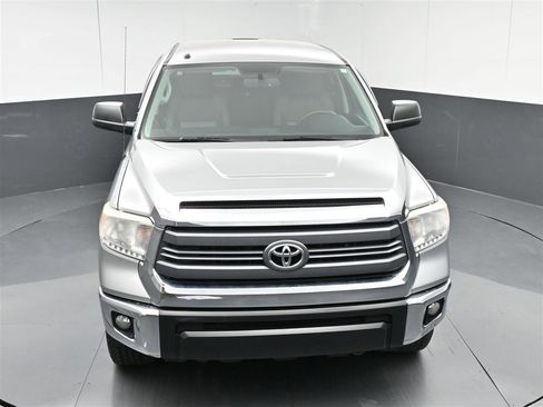 Used 2015 Toyota Tundra SR5 w/ TRD Off Road Package image 21