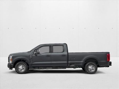 New 2026 Ford F250 XL image 3