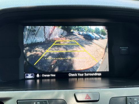 Used 2016 Honda Odyssey Touring image 19
