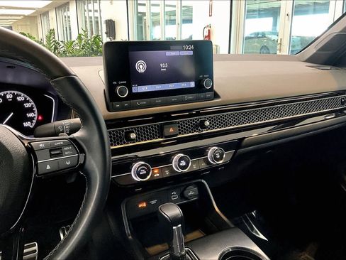 Used 2023 Honda Civic Sport image 7