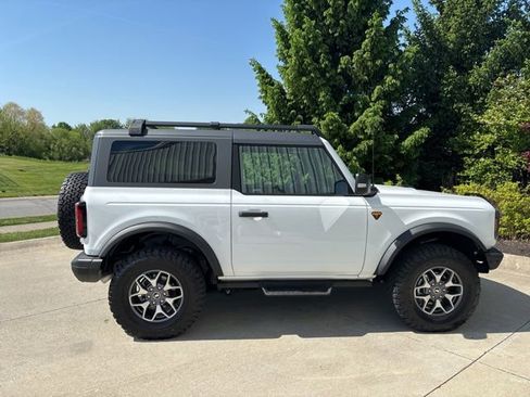 Certified 2024 Ford Bronco Badlands AWD/4WD image 5