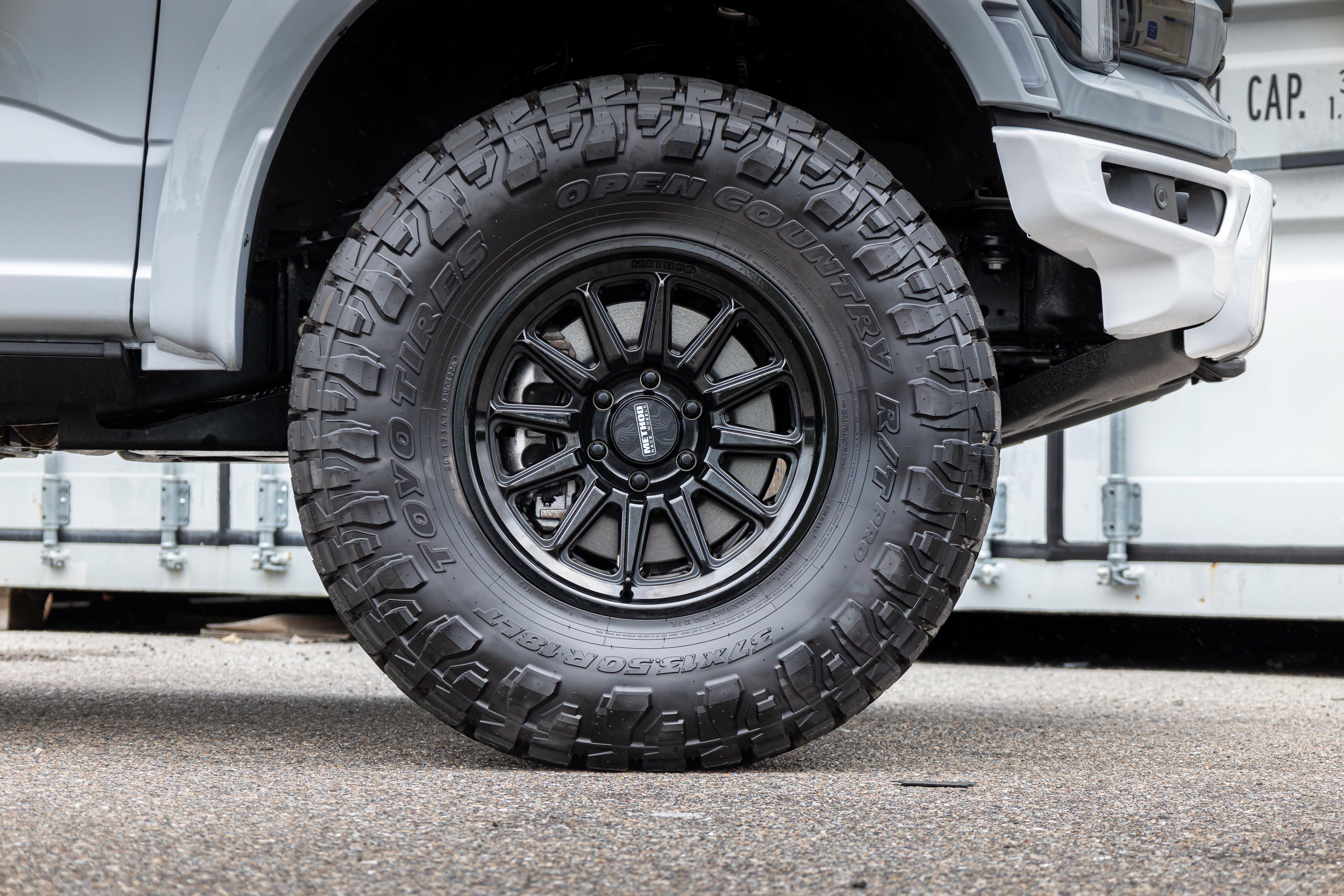 New 2025 Ford F150 Raptor AWD/4WD image 29
