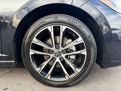 Used 2022 Volkswagen Jetta Sport image 15