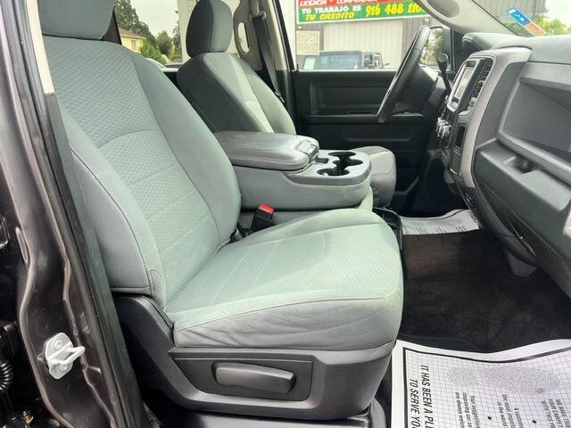 Used 2015 RAM 2500 Tradesman w/ Popular Equipment Group AWD/4WD image 16