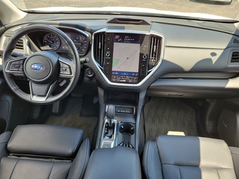 Used 2024 Subaru Ascent Limited w/ Technology Package AWD/4WD image 11