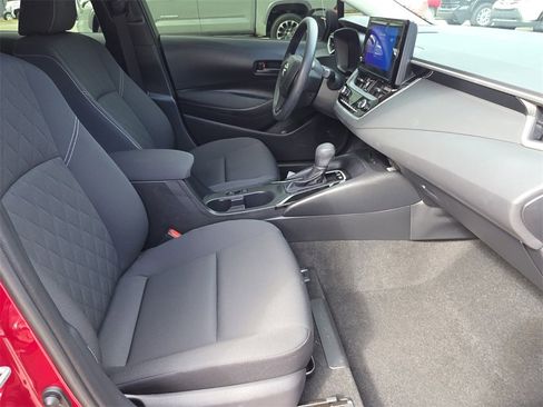 Certified 2025 Toyota Corolla LE image 14