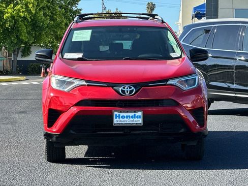 Used 2016 Toyota RAV4 LE FWD image 6