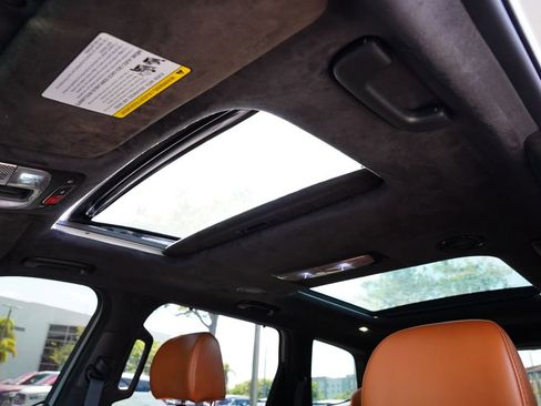 Used 2024 Kia Telluride SX Prestige X-Line image 6