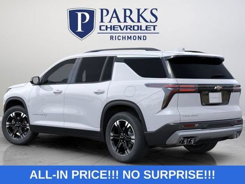 New 2027 Chevrolet Traverse LT FWD image 6