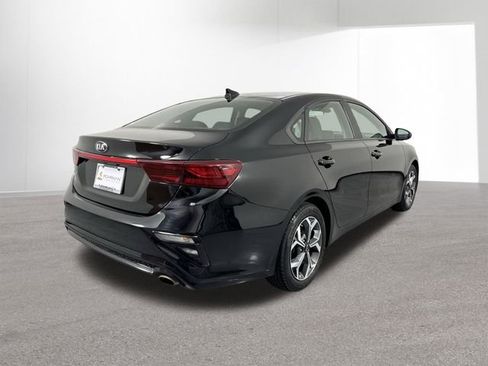 Used 2021 Kia Forte LXS FWD image 32