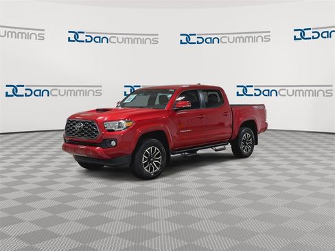 Used 2022 Toyota Tacoma TRD Sport image 5